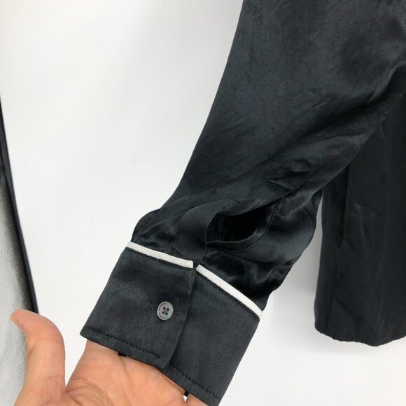 Aritzia Babaton Black Satin Venturi Button up Long Sleeve Blouse M - Picture 12 of 16